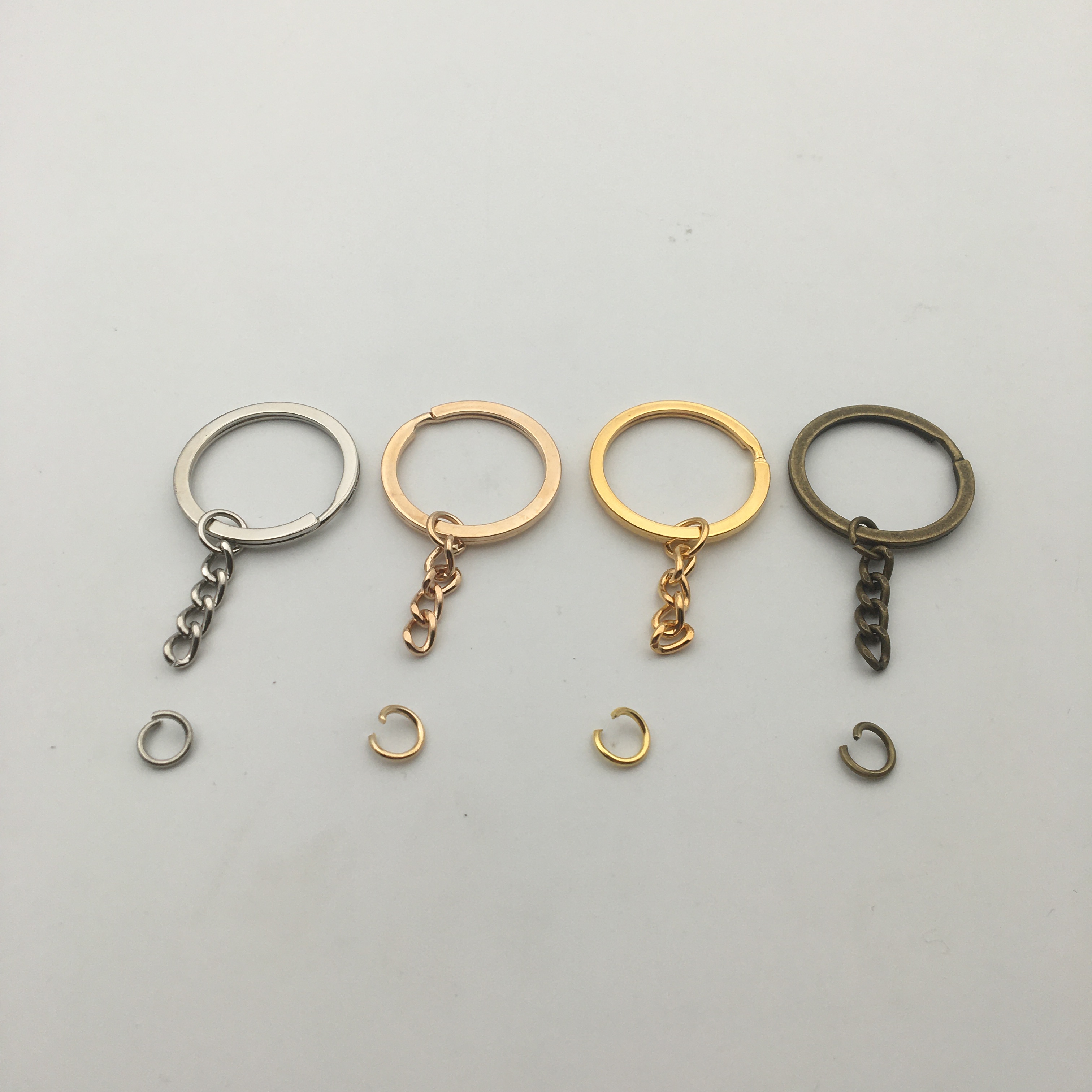 2.0×30 mm flat keyring + 4-link chain
